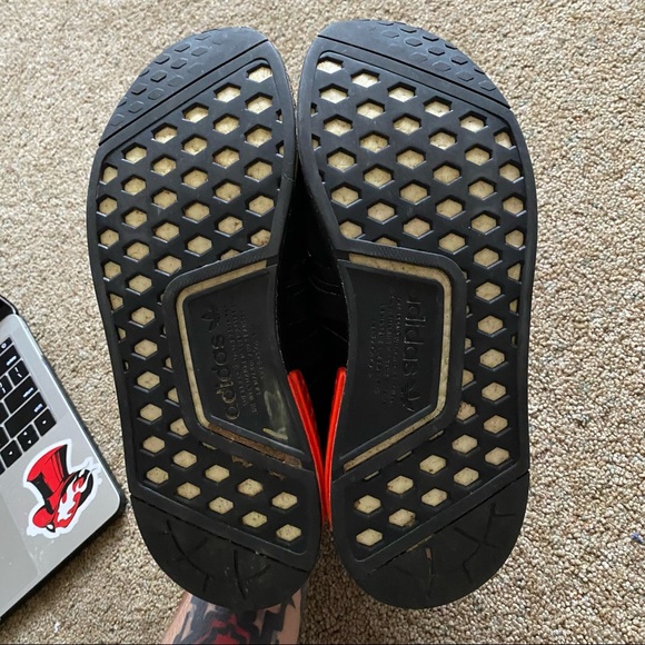 Adidas NMD R1 Solar Red Mens 8.5 Sneakers - Picture 6 of 7